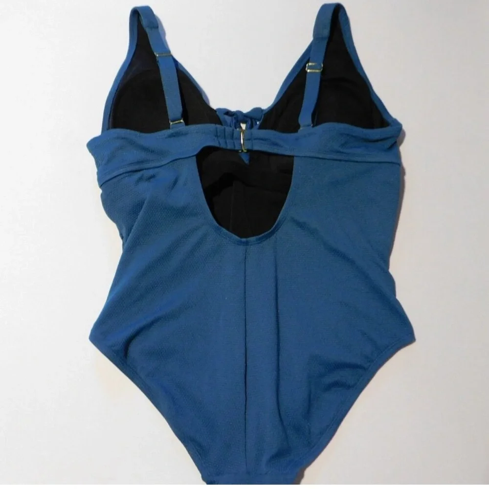 Kona Sol Women's Swimsuit Size 24W Teal Keyhole Back Ruched Center Adj‎ Straps